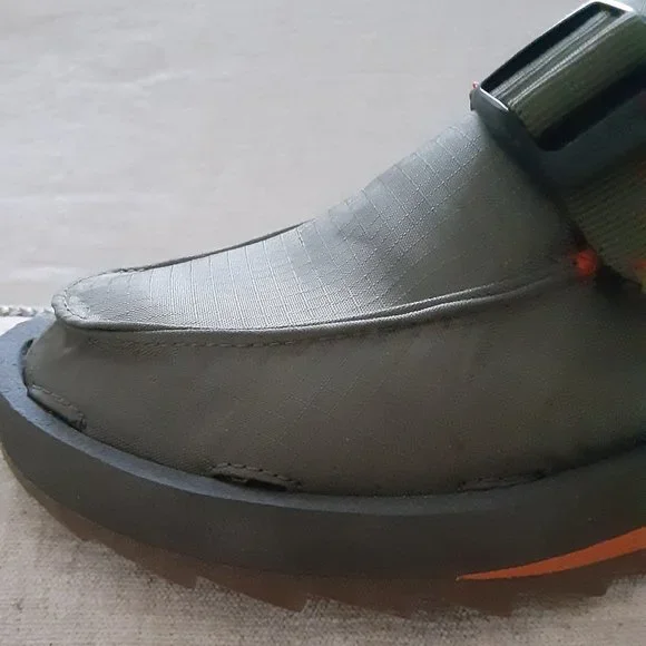 Merrell - Picture 3 of 5